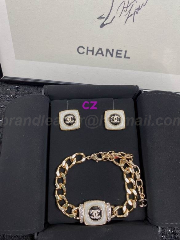 Chanel Bracelets 174